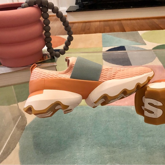 Sorel Kinetic Impact Strap Peach Blossom/Paradiso Size 8 - Picture 9 of 9
